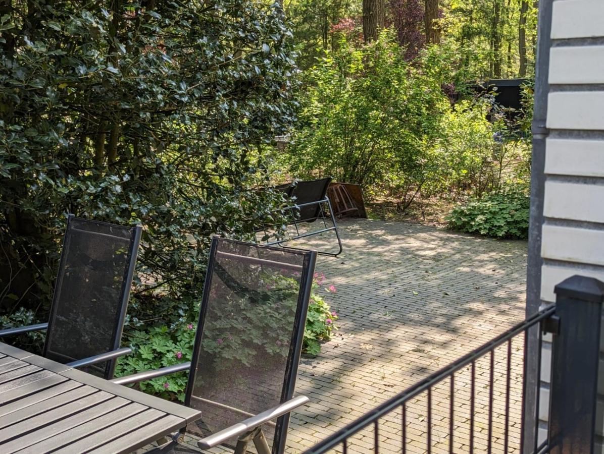 Luxe Bungalow "Zomeroord" Beekbergen Zewnętrze zdjęcie